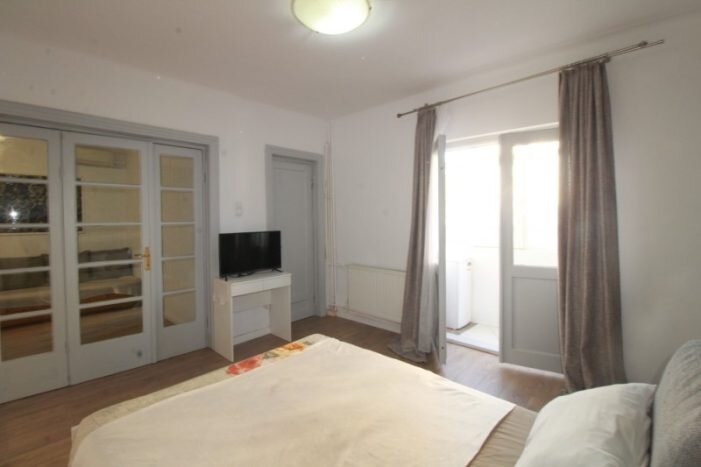 Foisorul de Foc, Lirei inchiriere garsoniera dubla